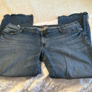Arizona jean co ladies blue jeans size 19 average inseam 30 waist 43 inches